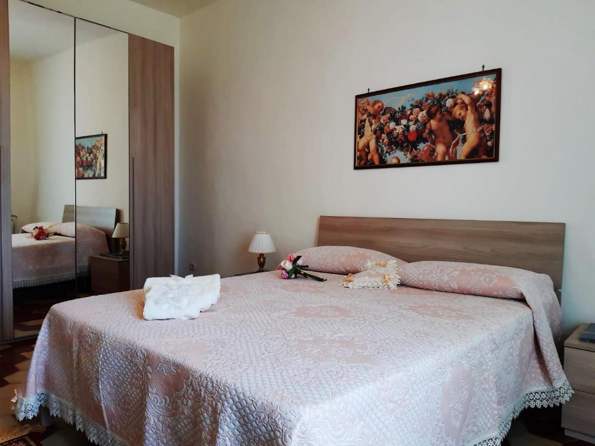 Appartement A Casa Di Carla à Terracine Extérieur photo